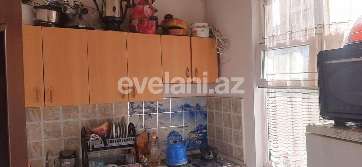 Satılır, köhnə tikili, 2 otaqlı, 40 m², Bakı, Nəsimi r, Memar Əcəmi m.