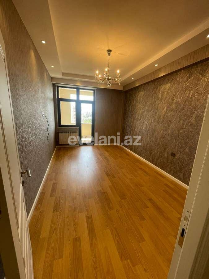 Satılır, yeni tikili, 2 otaqlı, 75 m², Bakı, Nizami r, Qara Qarayev m.