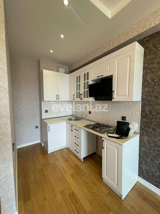 Satılır, yeni tikili, 2 otaqlı, 75 m², Bakı, Nizami r, Qara Qarayev m.