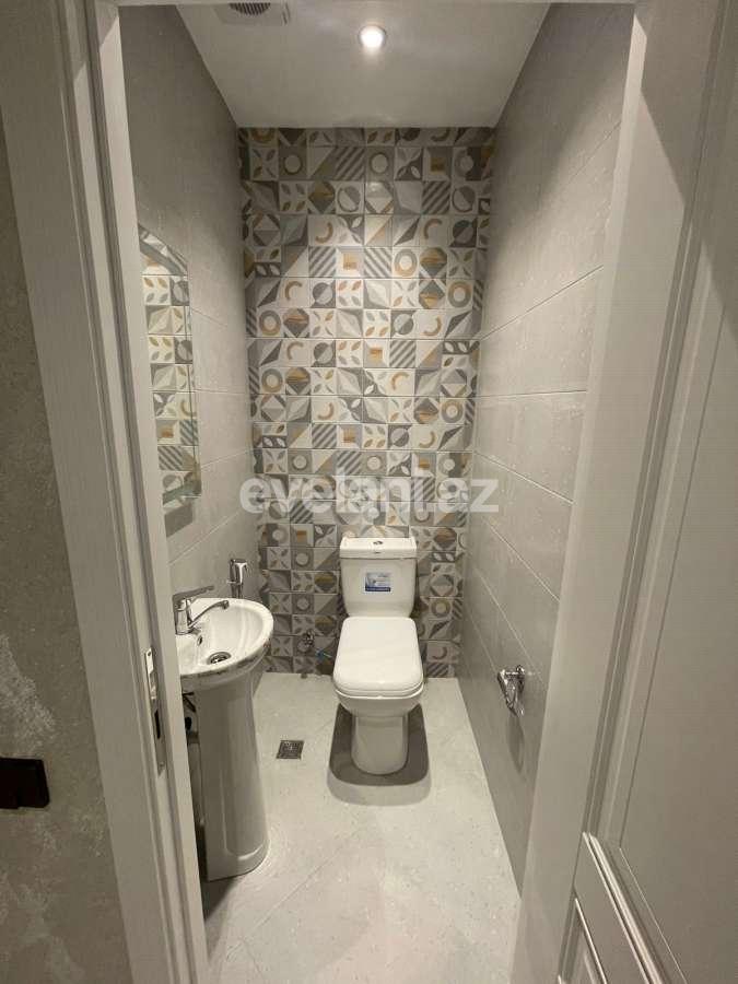 Satılır, yeni tikili, 2 otaqlı, 75 m², Bakı, Nizami r, Qara Qarayev m.