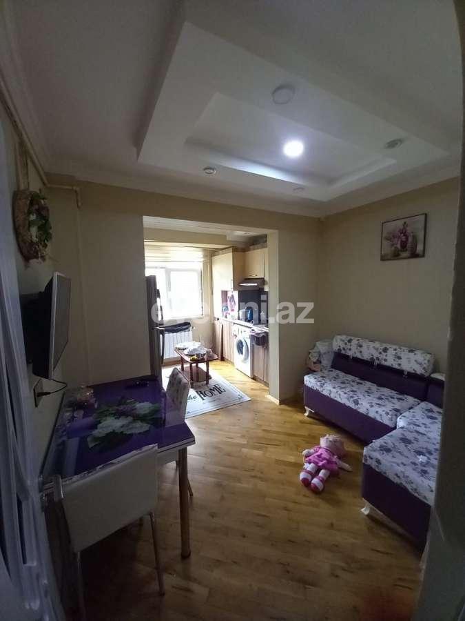 Satılır, köhnə tikili, 2 otaqlı, 70 m², Bakı, Xətai r, Əhmədli q, Əhmədli m.