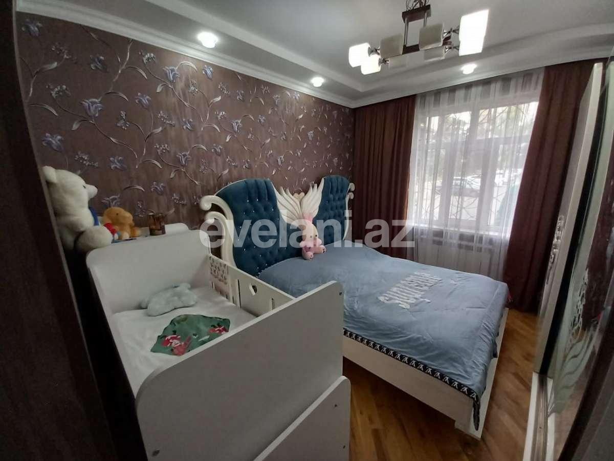 Satılır, köhnə tikili, 2 otaqlı, 70 m², Bakı, Xətai r, Əhmədli q, Əhmədli m.
