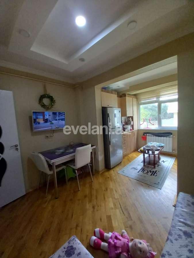 Satılır, köhnə tikili, 2 otaqlı, 70 m², Bakı, Xətai r, Əhmədli q, Əhmədli m.