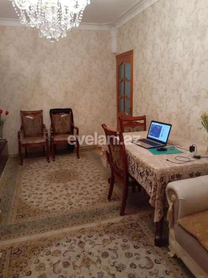 Satılır, köhnə tikili, 3 otaqlı, 85 m², Bakı, Sabunçu r, Bakıxanov q, Qara Qarayev m.