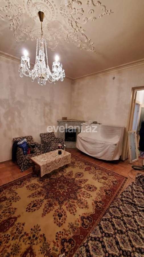 Satılır, köhnə tikili, 2 otaqlı, 60 m², Bakı, Səbail r, İçəri Şəhər m.