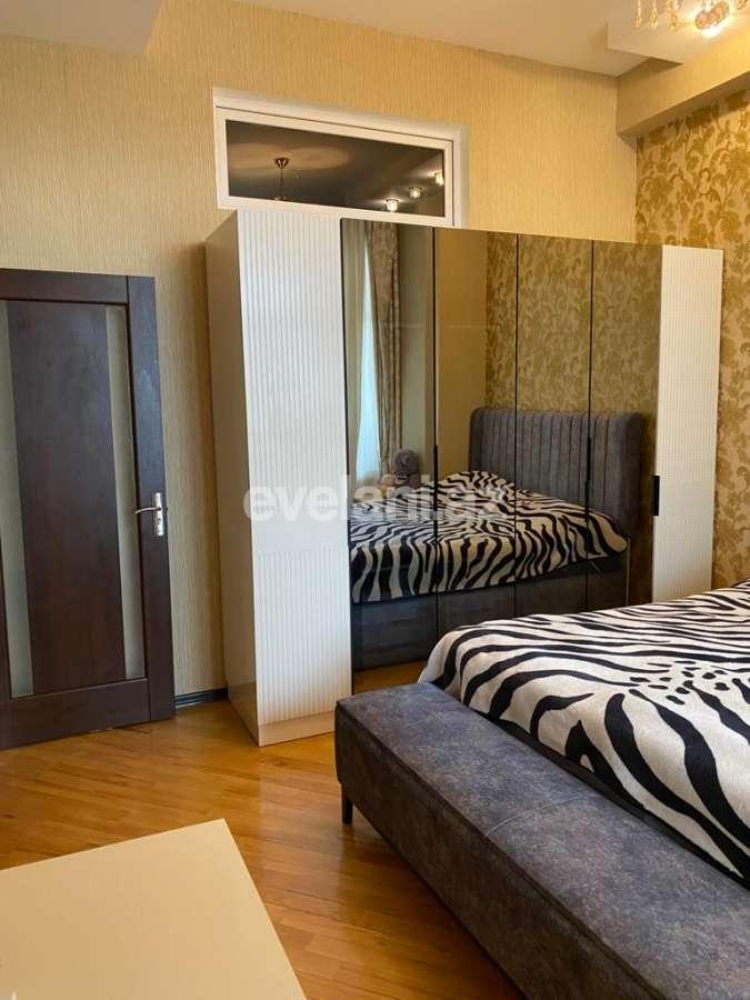 Satılır, yeni tikili, 3 otaqlı, 80 m², Bakı, Binəqədi r, 9-cu mikrorayon q.