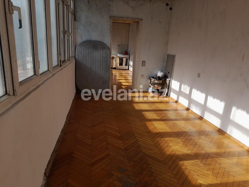 Satılır, köhnə tikili, 4 otaqlı, 140 m², Bakı, Xətai r, Həzi Aslanov q, Həzi Aslanov m.