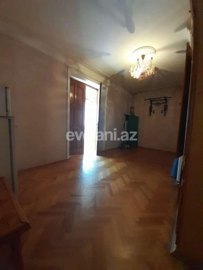 Satılır, köhnə tikili, 4 otaqlı, 140 m², Bakı, Xətai r, Həzi Aslanov q, Həzi Aslanov m.