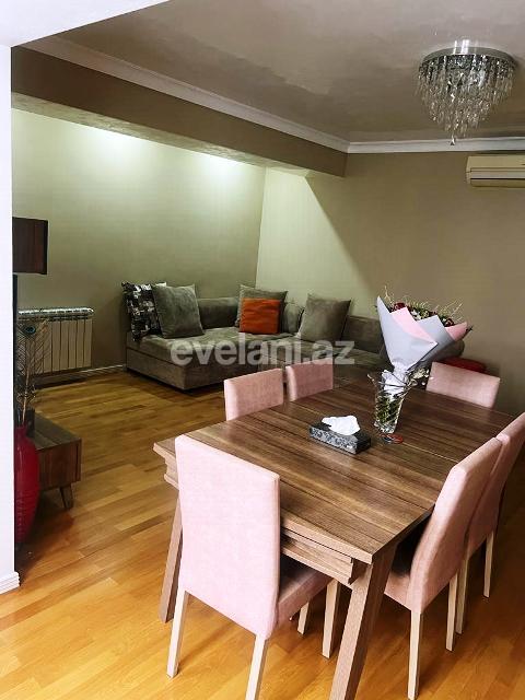 Satılır, köhnə tikili, 5 otaqlı, 110 m², Bakı, Xətai r, Şah İsmayıl Xətai m.