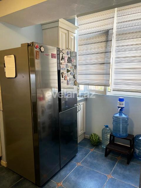 Satılır, köhnə tikili, 5 otaqlı, 110 m², Bakı, Xətai r, Şah İsmayıl Xətai m.