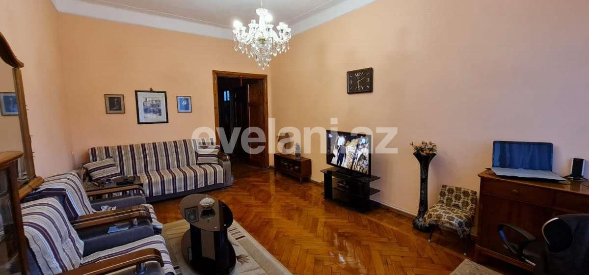 Satılır, köhnə tikili, 2 otaqlı, 54 m², Bakı, Səbail r, Bayıl q, 28 may m.