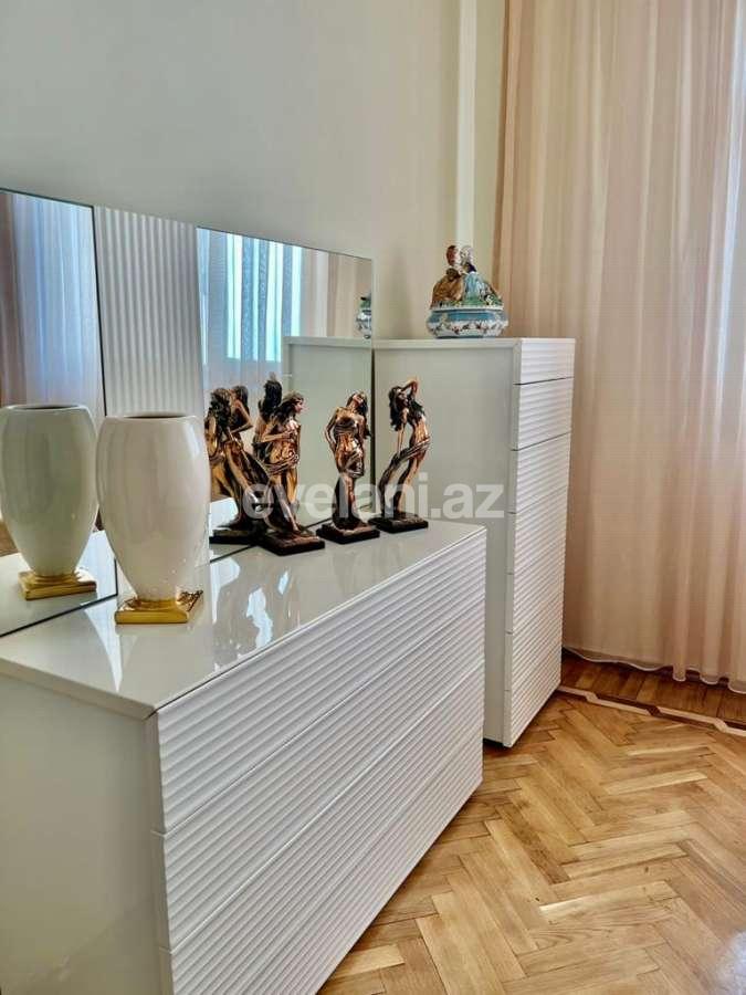 Satılır, yeni tikili, 3 otaqlı, 116 m², Bakı, Nərimanov r, Nəriman Nərimanov m.