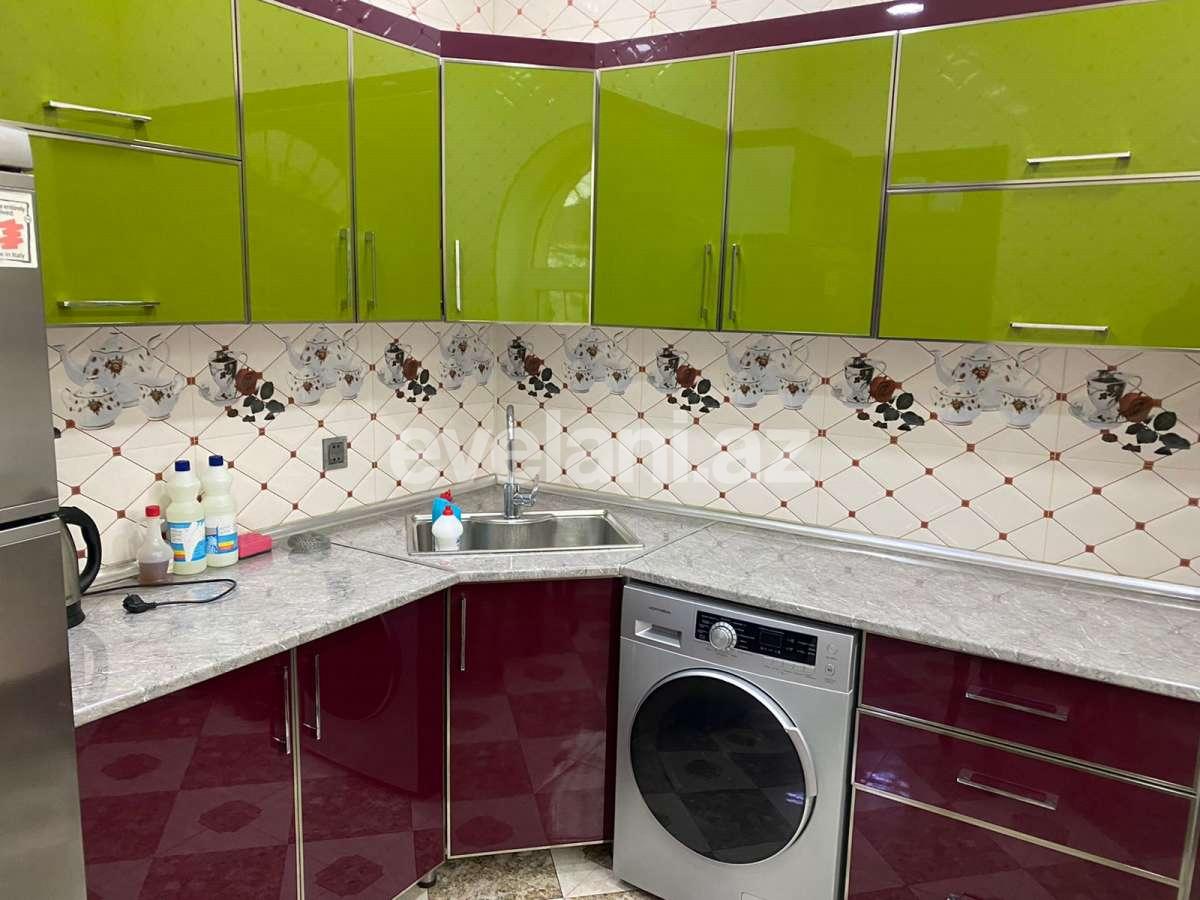 Kirayə verilir, həyət evi / bağ, 7 otaqlı, 350 m², Bakı, Səbail r.