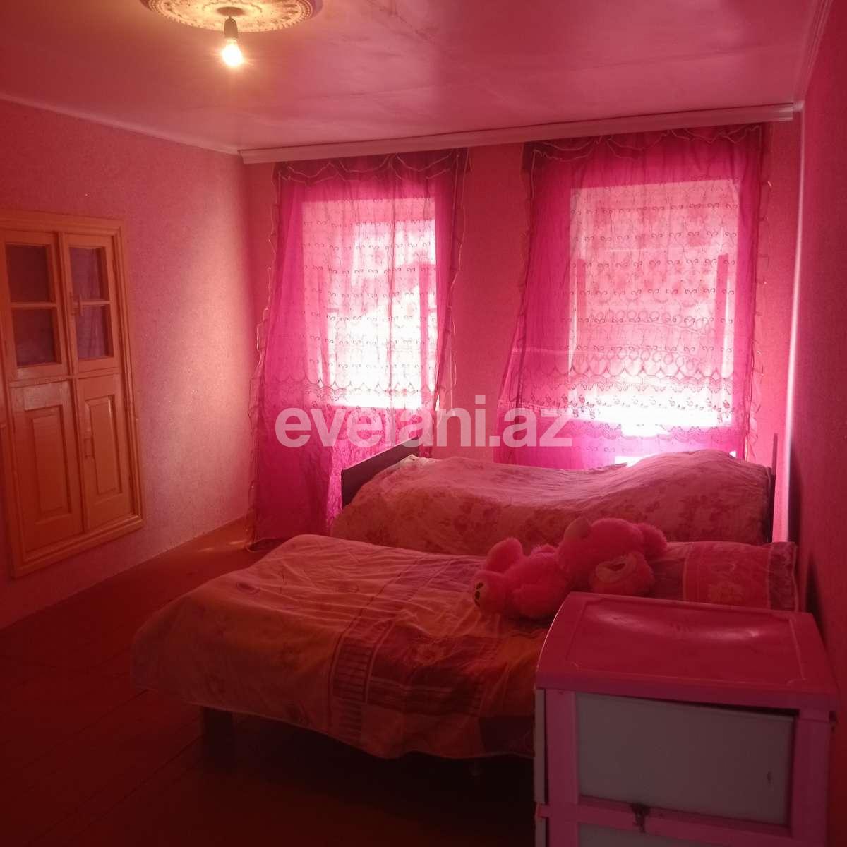 Satılır, həyət evi / bağ, 6 otaqlı, 140 m², Şamaxı