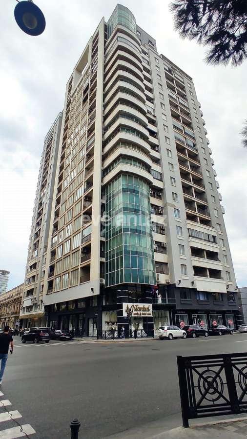 Satılır, yeni tikili, 4 otaqlı, 255 m², Bakı, Nəsimi r, 28 may m.