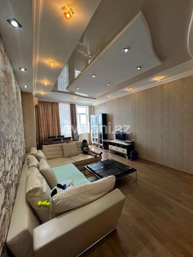 Satılır, yeni tikili, 3 otaqlı, 100 m², Bakı, Xətai r, Həzi Aslanov q, Həzi Aslanov m.