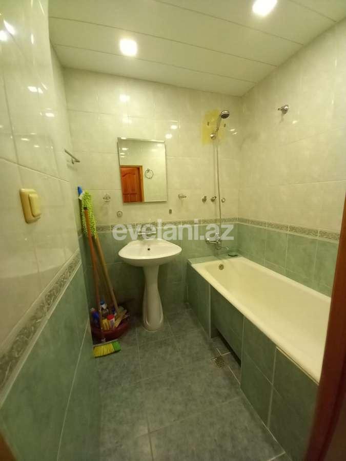 Rent, old building, 3 room, 95 m², Baku, Yasamal r, Yeni Yasamal d, Inshaatchilar m.