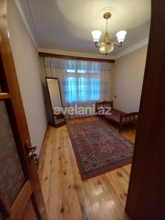Rent, old building, 3 room, 95 m², Baku, Yasamal r, Yeni Yasamal d, Inshaatchilar m.