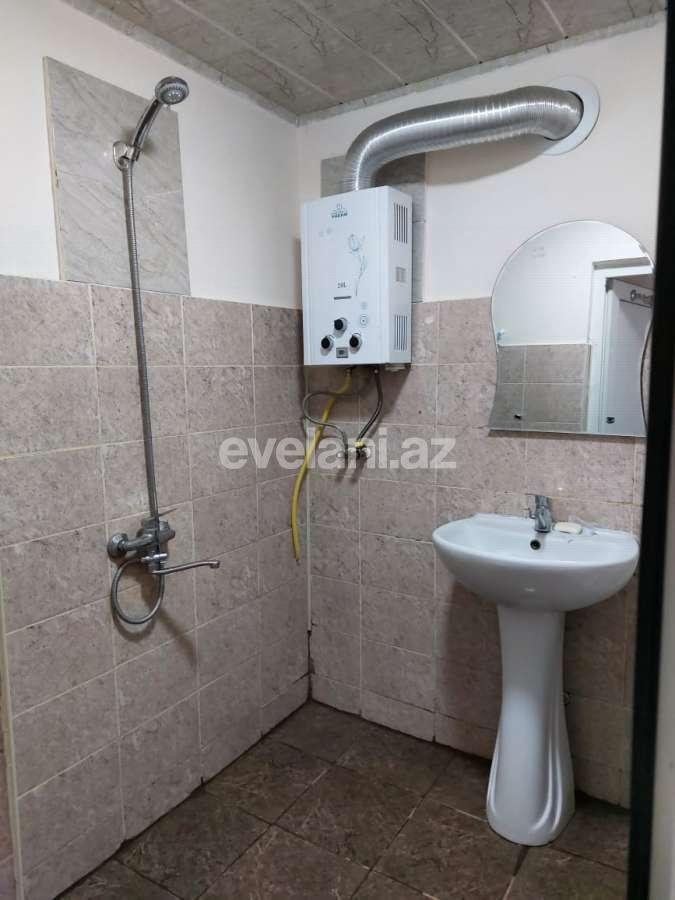 Sale, old building, 1 room, 35 m², Baku, Nizami r, 8-th kilometer d, Neftchilar m.