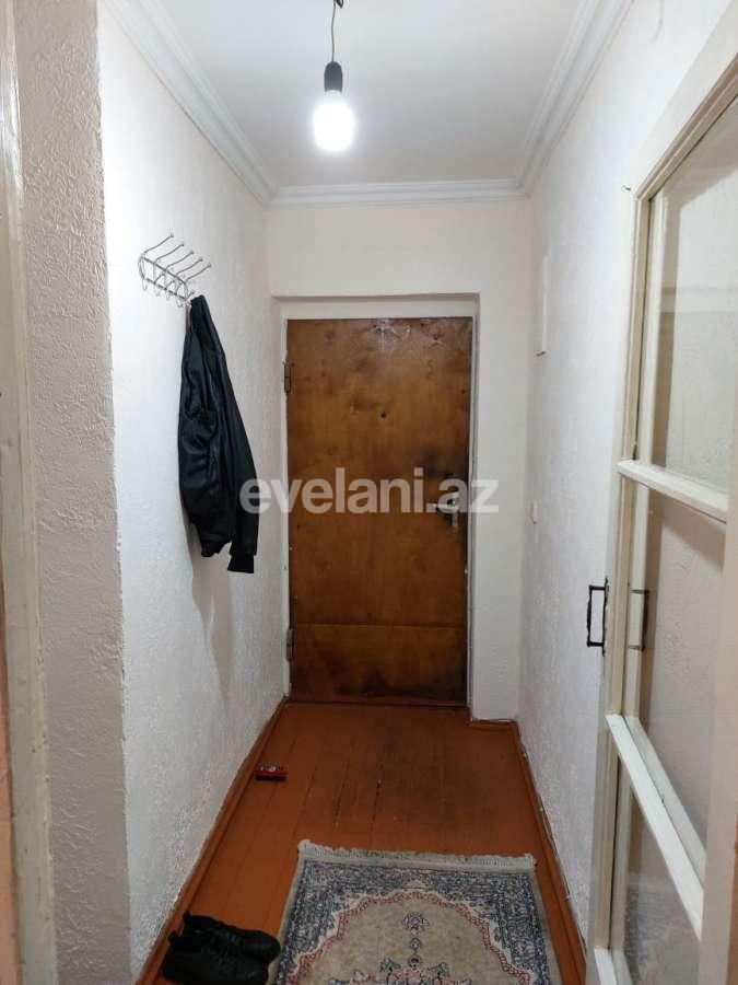 Sale, old building, 1 room, 35 m², Baku, Nizami r, 8-th kilometer d, Neftchilar m.