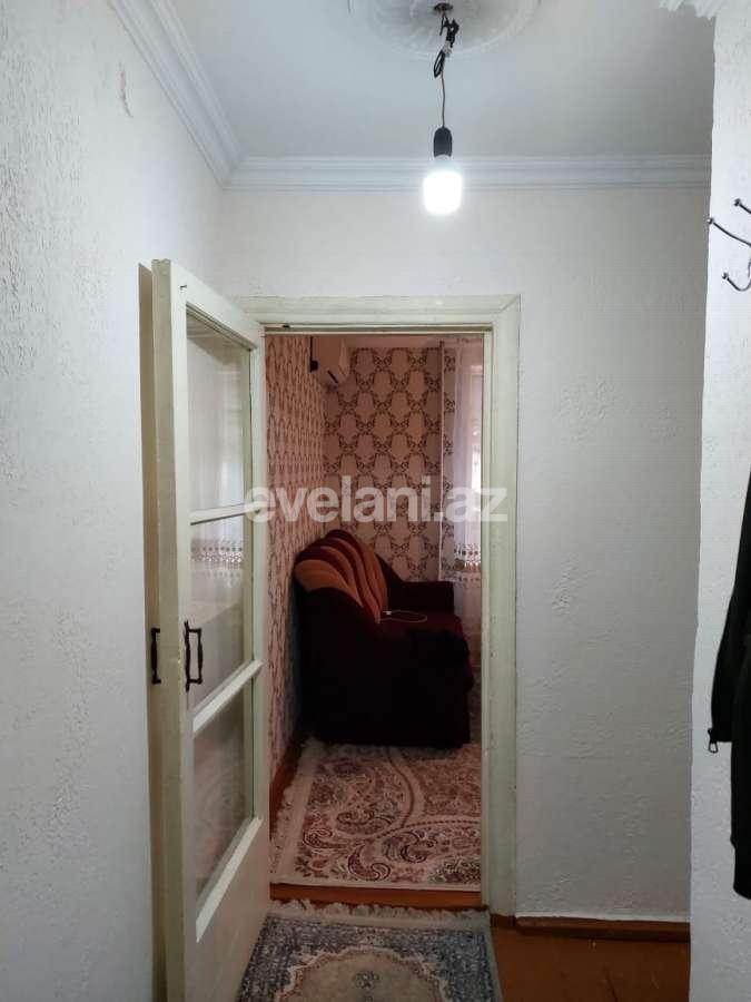 Sale, old building, 1 room, 35 m², Baku, Nizami r, 8-th kilometer d, Neftchilar m.