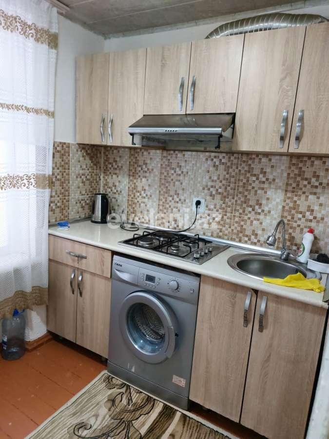 Sale, old building, 1 room, 35 m², Baku, Nizami r, 8-th kilometer d, Neftchilar m.