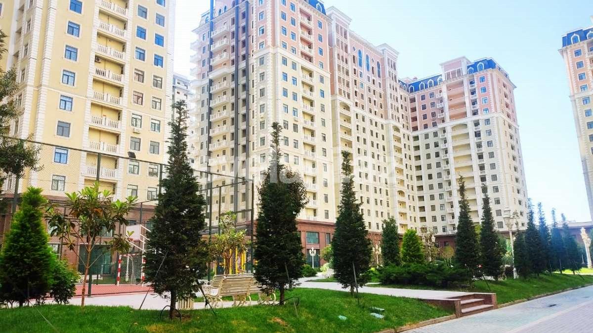 Продаётся, новостройка, 5-комнаты, 207 m², Баку, Ясамальский r, Элмляр Академиясы m.