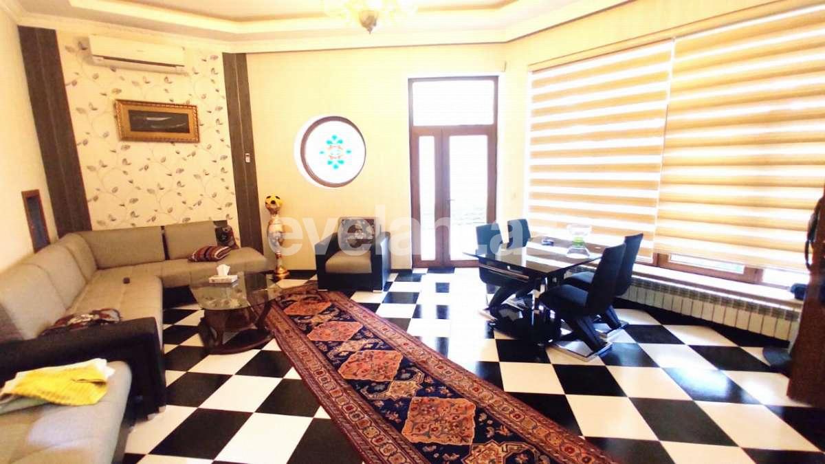 Satılır, həyət evi / bağ, 5 otaqlı, 500 m², Bakı, Xəzər r, Şüvəlan q.