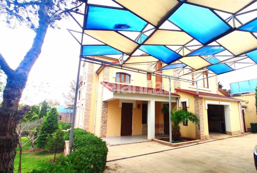 Satılır, həyət evi / bağ, 5 otaqlı, 500 m², Bakı, Xəzər r, Şüvəlan q.