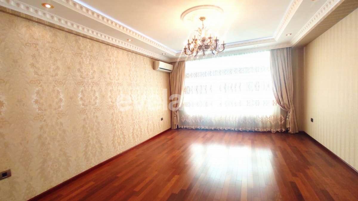 Satılır, yeni tikili, 3 otaqlı, 143 m², Bakı, Nizami r, Neftçilər m.