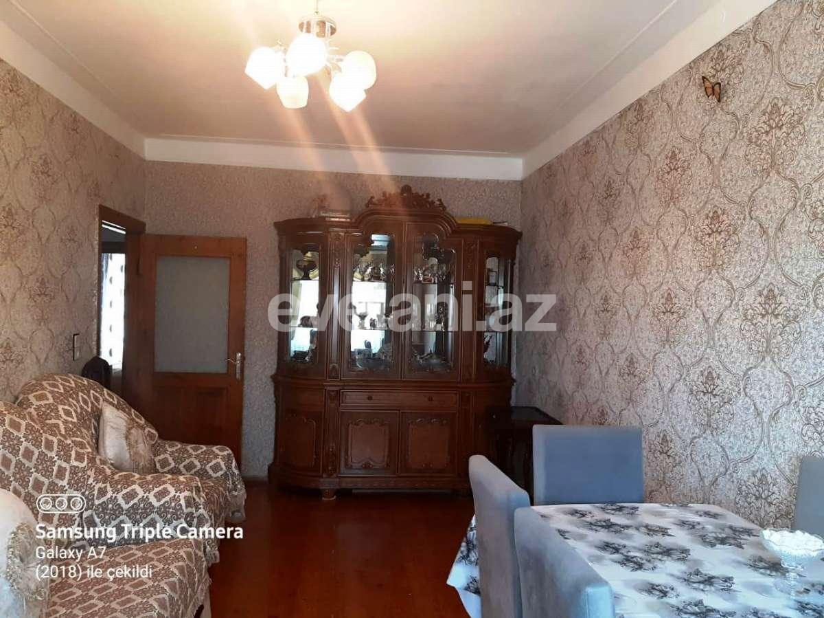Satılır, köhnə tikili, 4 otaqlı, 90 m², Bakı, Sabunçu r, Bakıxanov q.