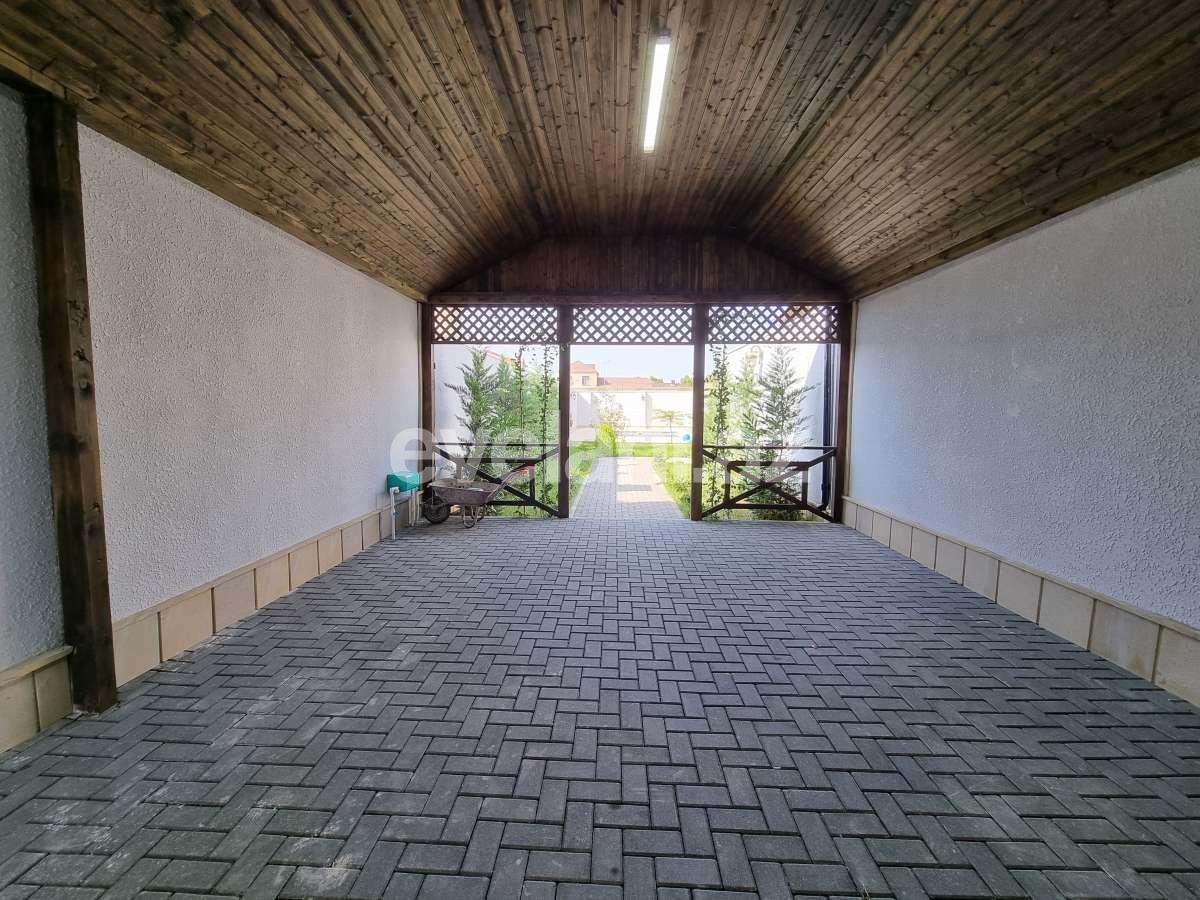 Satılır, həyət evi / bağ, 4 otaqlı, 200 m², Bakı, Xəzər r, Şüvəlan q.