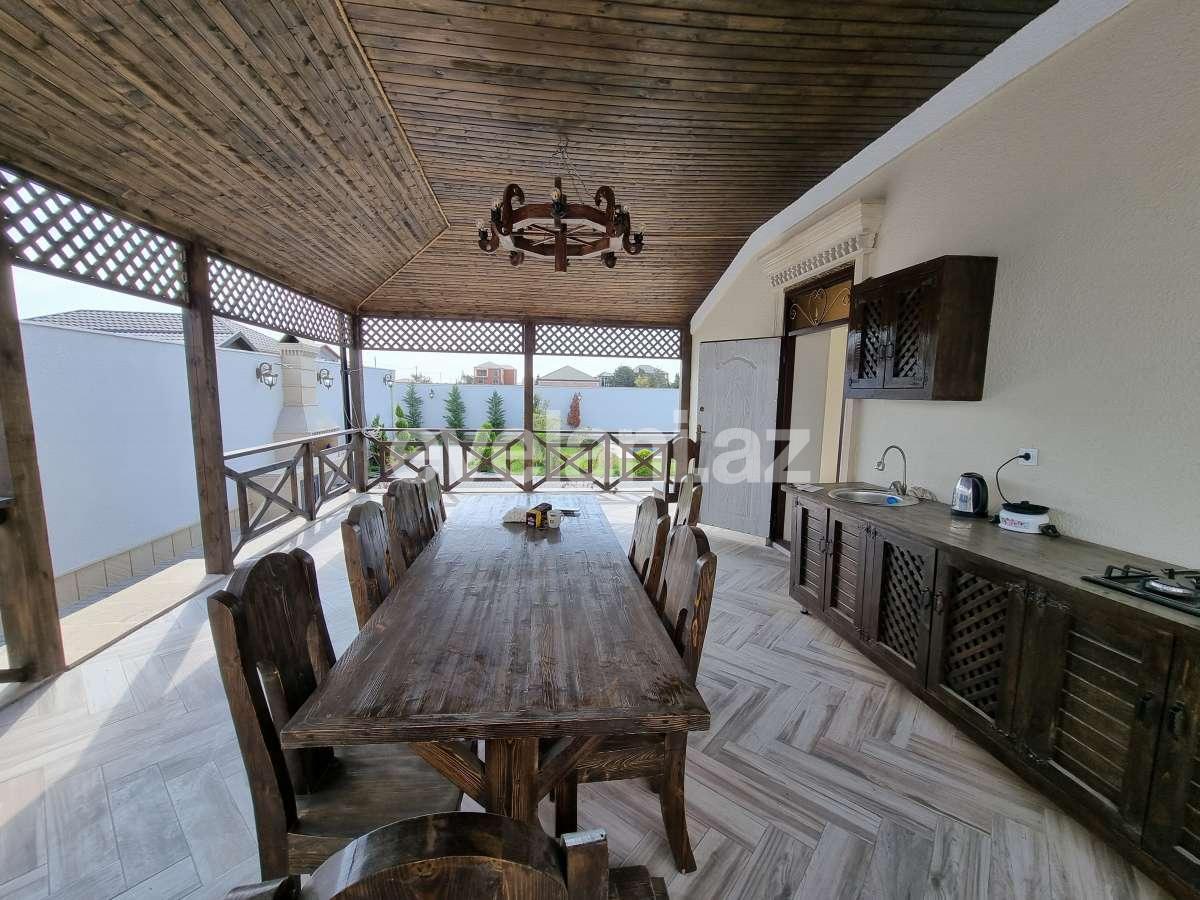 Satılır, həyət evi / bağ, 4 otaqlı, 200 m², Bakı, Xəzər r, Şüvəlan q.