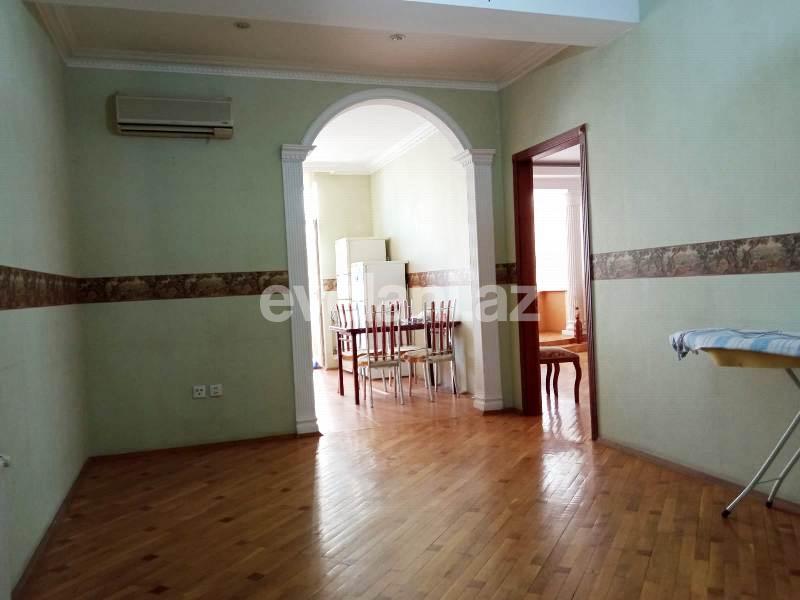 Satılır, yeni tikili, 3 otaqlı, 133 m², Bakı, Yasamal r, Elmlər Akademiyası m.