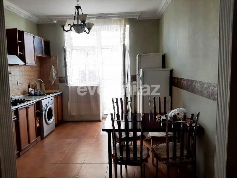 Satılır, yeni tikili, 3 otaqlı, 133 m², Bakı, Yasamal r, Elmlər Akademiyası m.
