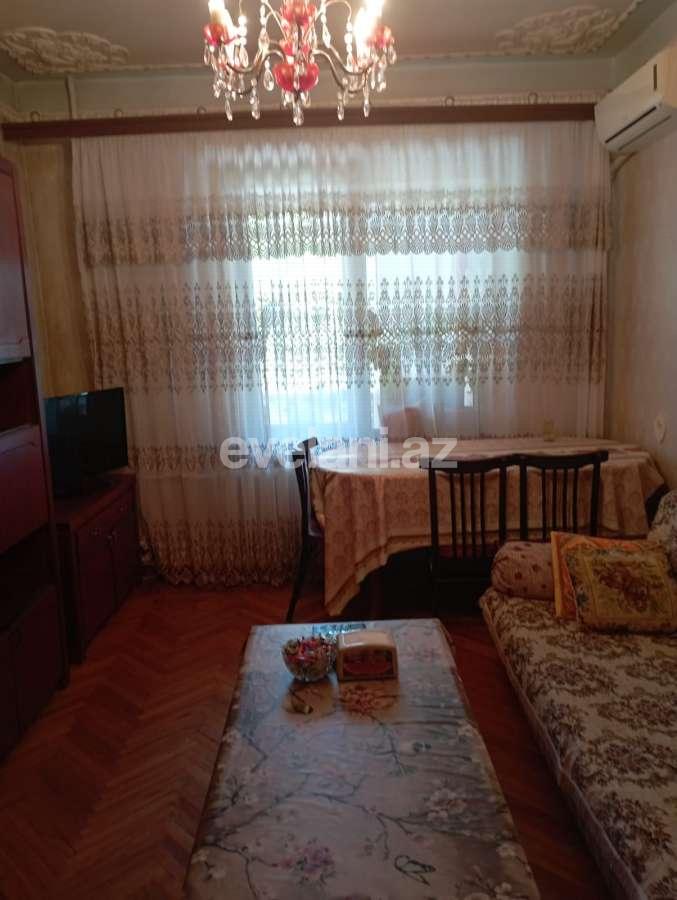 Sale, old building, 3 room, 85 m², Baku, Yasamal r, Yeni Yasamal d, Inshaatchilar m.