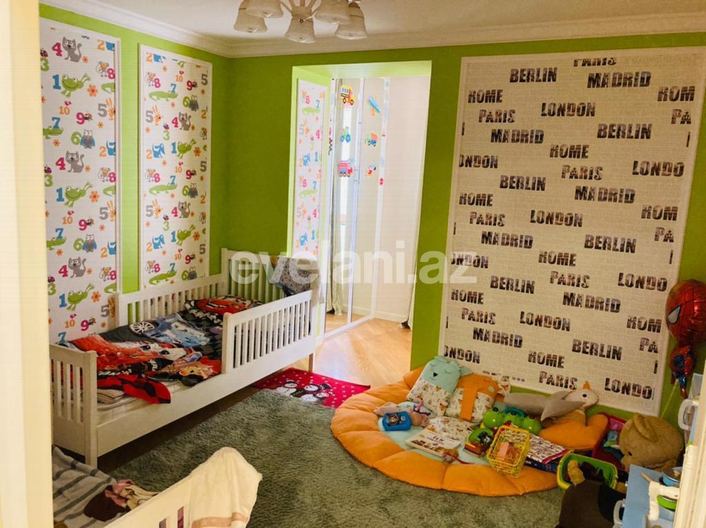 Satılır, köhnə tikili, 3 otaqlı, 93 m², Bakı, Səbail r.