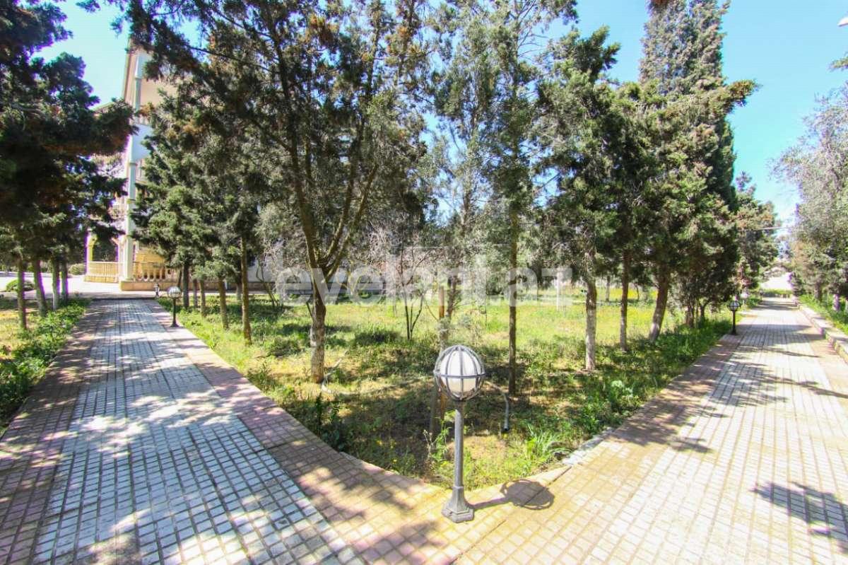 Satılır, həyət evi / bağ, 7 otaqlı, 1000 m², Bakı, Xəzər r.