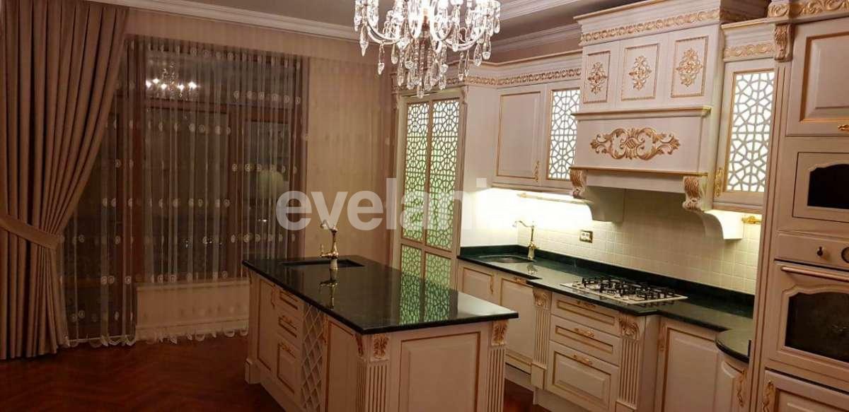 Sale, new building, 4 room, 200 m², Baku, Nasimi r, 28 may m.