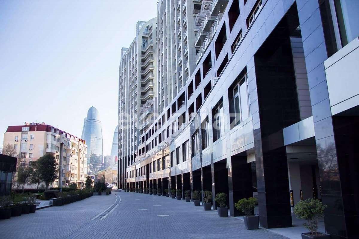 Satılır, yeni tikili, 3 otaqlı, 129 m², Bakı, Səbail r, İçəri Şəhər m.