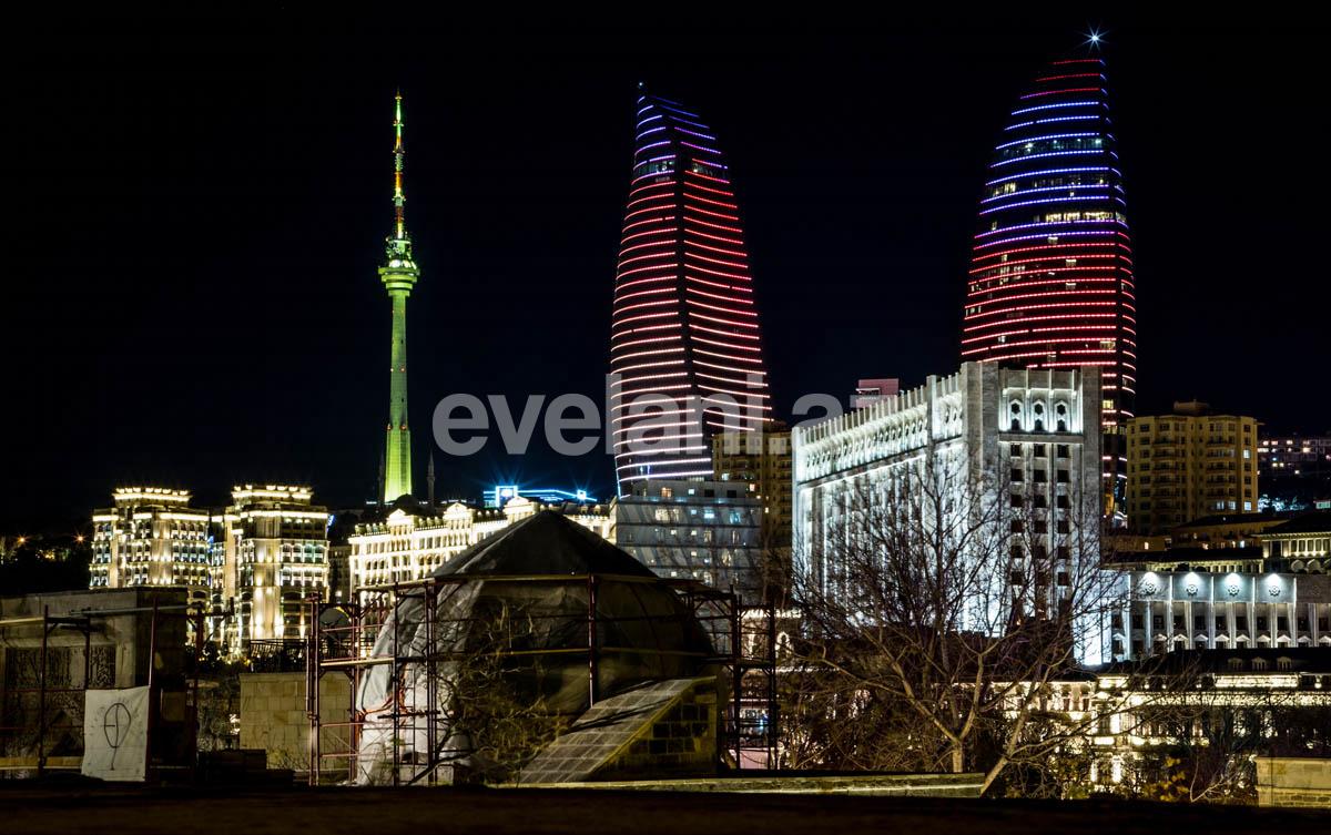 Satılır, yeni tikili, 3 otaqlı, 129 m², Bakı, Səbail r, İçəri Şəhər m.