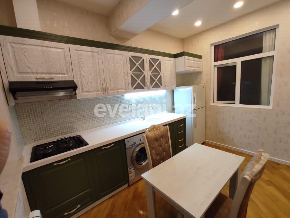 Satılır, yeni tikili, 2 otaqlı, 70 m², Bakı, Nizami r, 8-ci kilometr q, Qara Qarayev m.