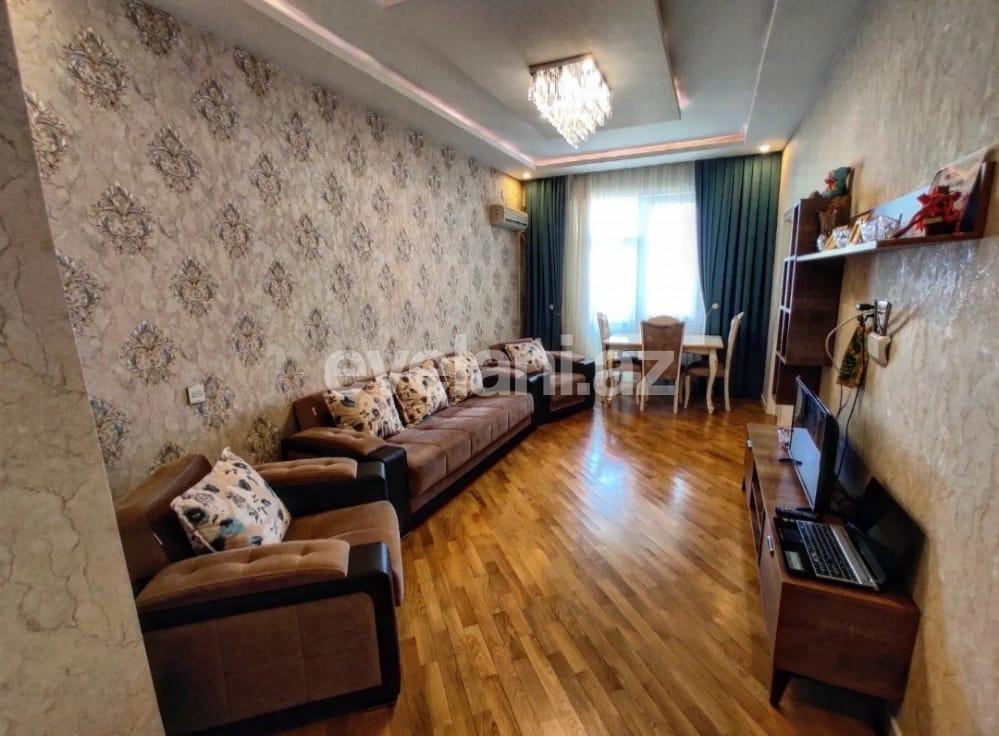 Kirayə verilir, yeni tikili, 2 otaqlı, 70 m², Bakı, Nizami r, Qara Qarayev m.