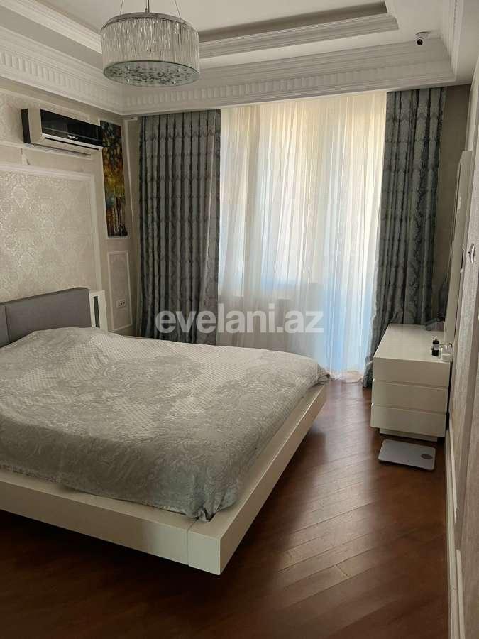 Rent, new building, 4 room, 160 m², Baku, Sabail r.