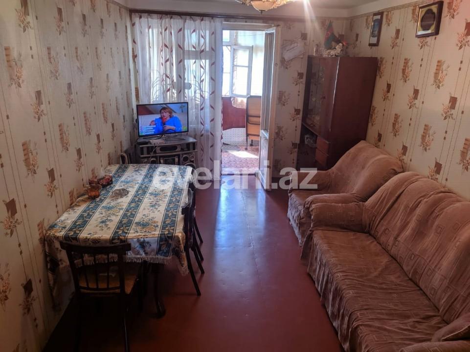 Satılır, köhnə tikili, 2 otaqlı, 50 m², Bakı, Nizami r, Neftçilər m.