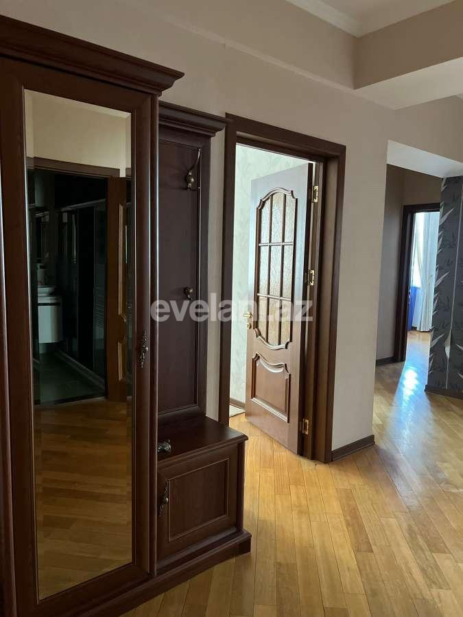 Kirayə verilir, yeni tikili, 3 otaqlı, 215 m², Bakı, Xətai r.