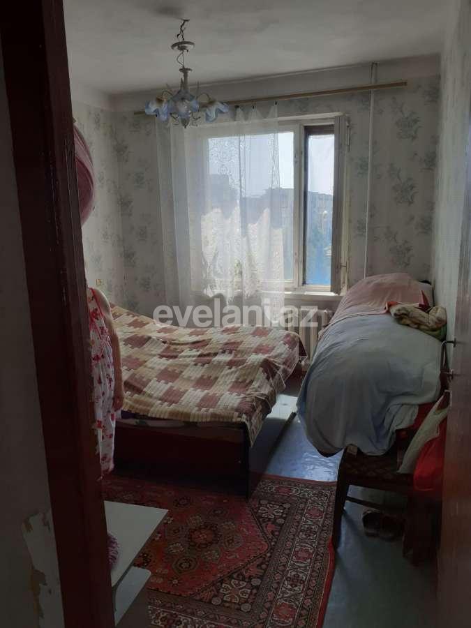Satılır, köhnə tikili, 4 otaqlı, 82 m², Bakı, Sabunçu r, Bakıxanov q.