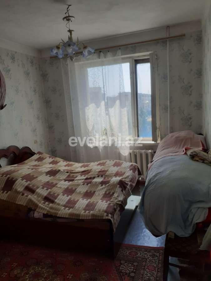 Satılır, köhnə tikili, 4 otaqlı, 82 m², Bakı, Sabunçu r, Bakıxanov q.