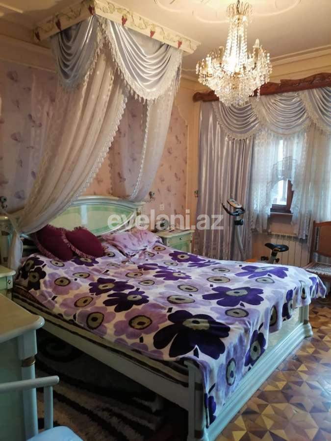 Satılır, köhnə tikili, 4 otaqlı, 110 m², Bakı, Xətai r.