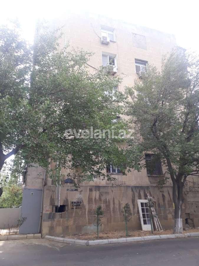 Satılır, köhnə tikili, 2 otaqlı, 45 m², Bakı, Nizami r, 8-ci kilometr q, Qara Qarayev m.